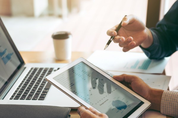 audit-informatique-aide-a-la-decision-header-envoliis-2 audit-informatique-aide-a-la-decision-header-envoliis-2